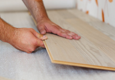 How to Install Laminate Hardwood Flooring at Home